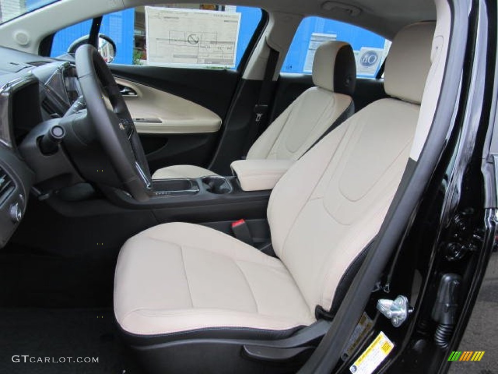 Light Neutral/Dark Accents Interior 2012 Chevrolet Volt Hatchback Photo #56406007