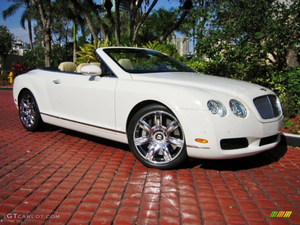 Glacier White Bentley Continental GTC