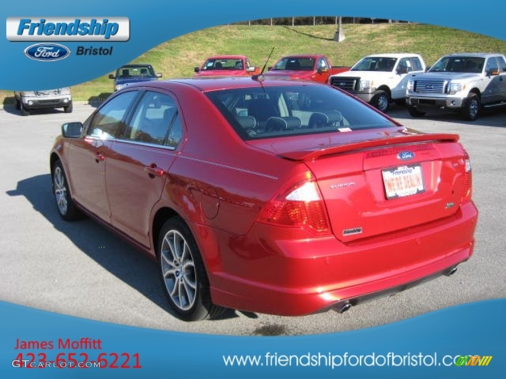 2010 Fusion SE V6 - Red Candy Metallic / Charcoal Black photo #8