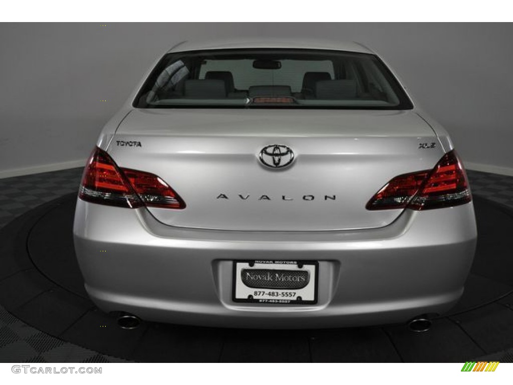 2008 Avalon XLS - Classic Silver Metallic / Ash Gray photo #9