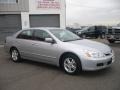 2007 Alabaster Silver Metallic Honda Accord SE Sedan  photo #3