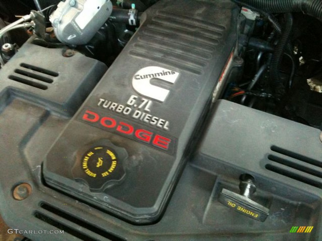 2007 Dodge Ram 2500 SLT Quad Cab 6.7L Cummins Turbo Diesel OHV 24V Inline 6 Cylinder Engine Photo #56410073