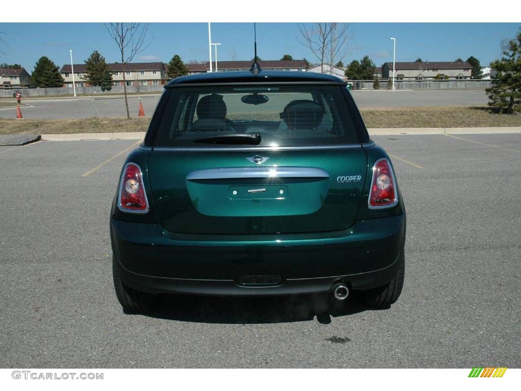 2009 Cooper Hardtop - British Racing Green Metallic / Checkered Carbon Black/Black photo #4