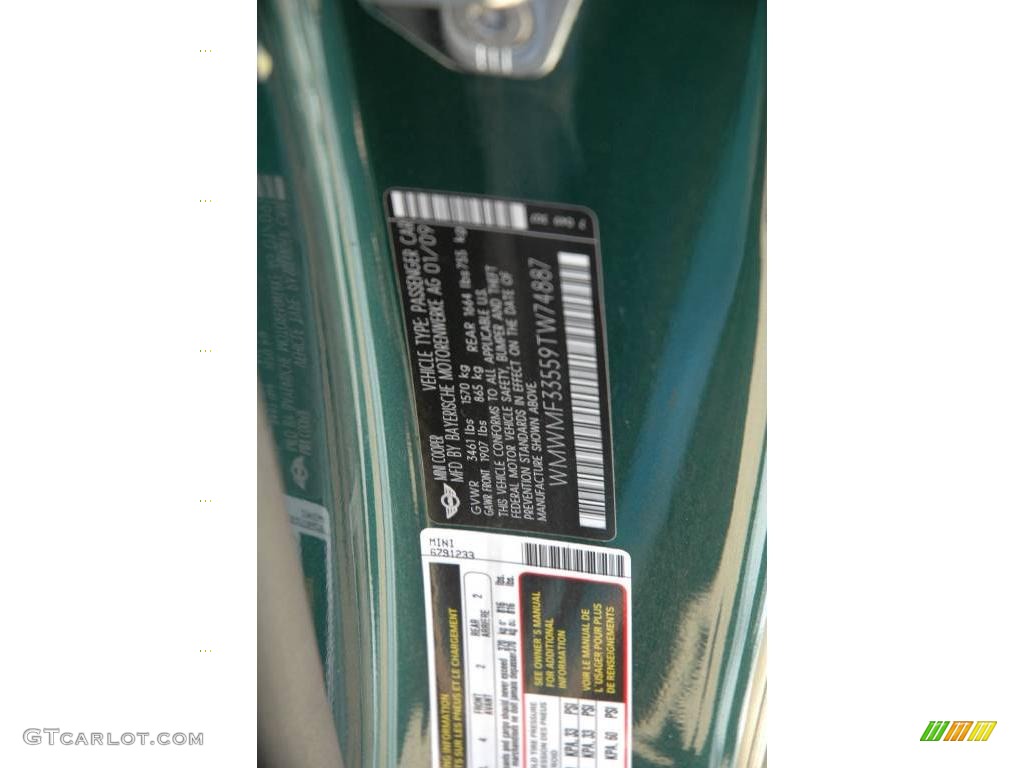 2009 Cooper Hardtop - British Racing Green Metallic / Checkered Carbon Black/Black photo #9