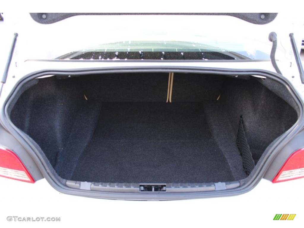 2011 BMW 1 Series 128i Coupe Trunk Photo #56412875
