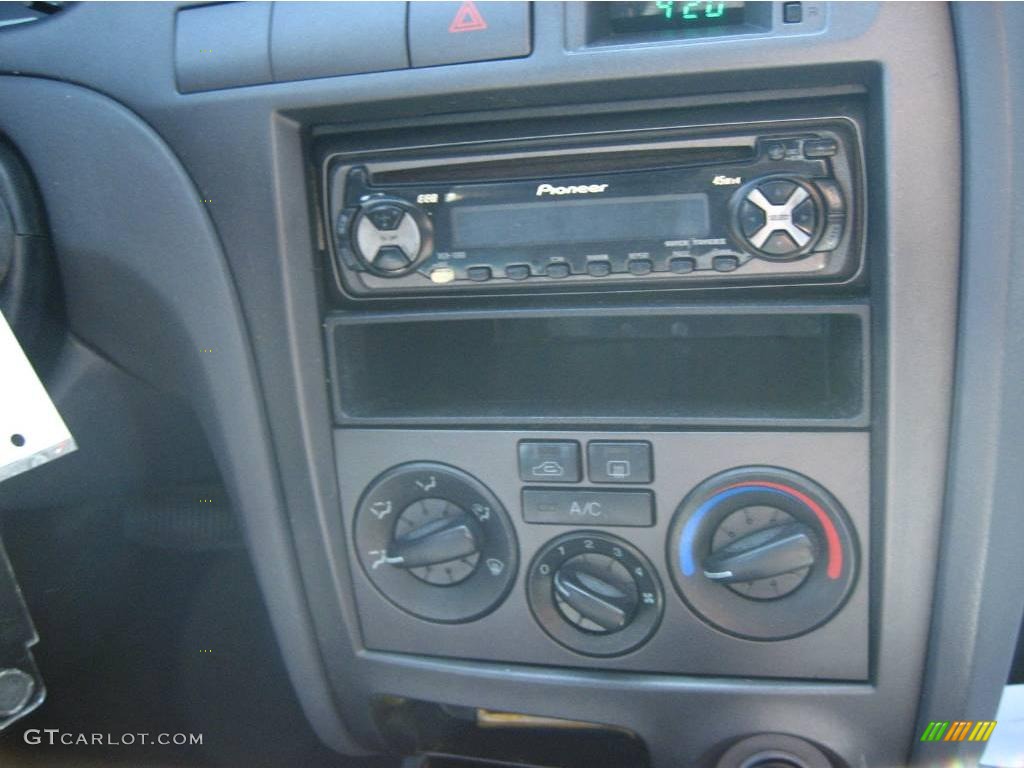 2001 Elantra GLS - Pewter / Gray photo #17