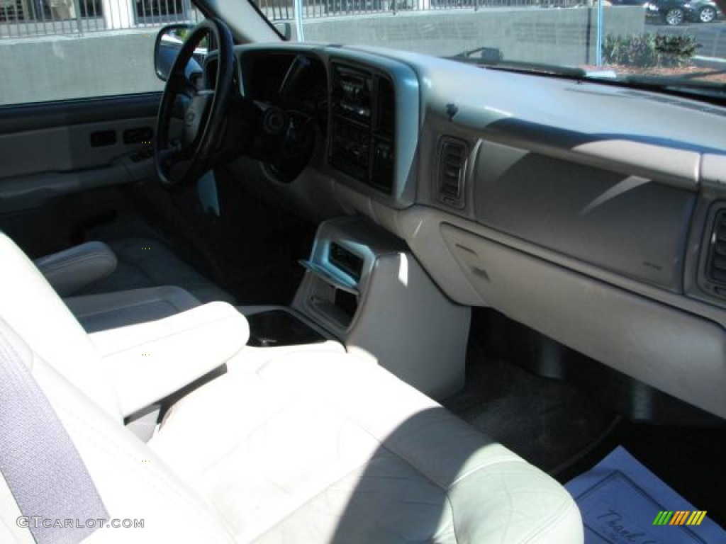 2001 Suburban 1500 LT - Onyx Black / Tan photo #11