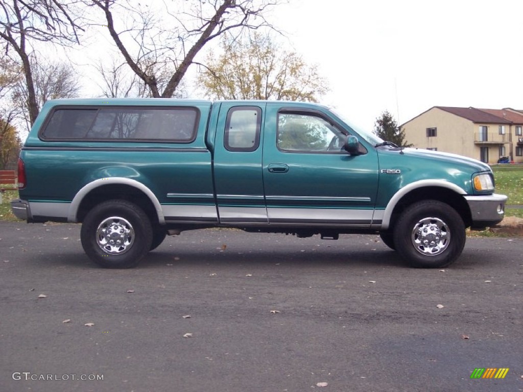 Pacific Green Pearl Metallic 1997 Ford F250 Lariat Extended Cab 4x4 Exterior Photo #56419903