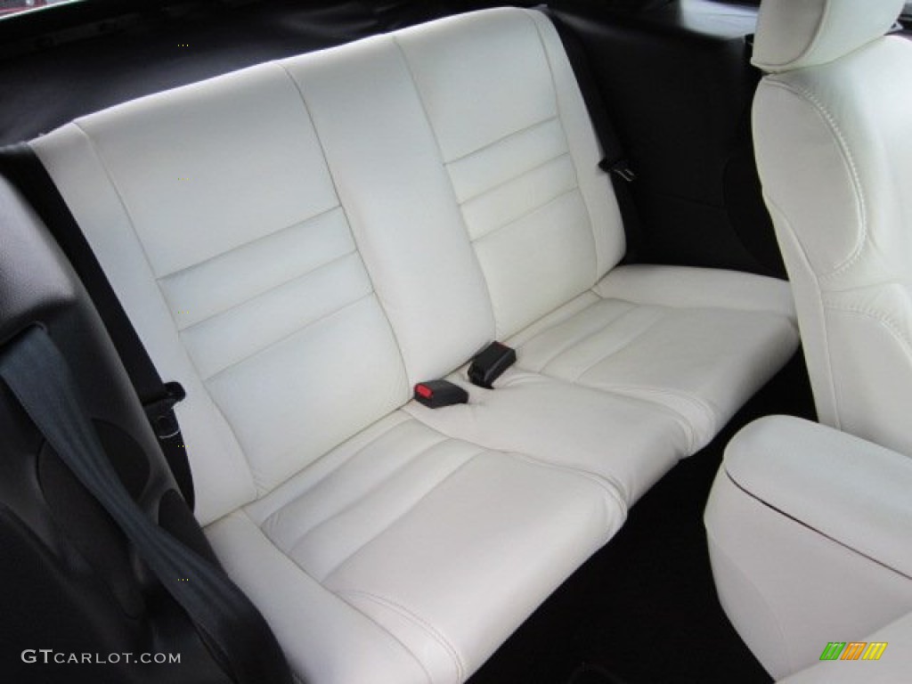 White Interior 1995 Ford Mustang GT Convertible Photo #56420269