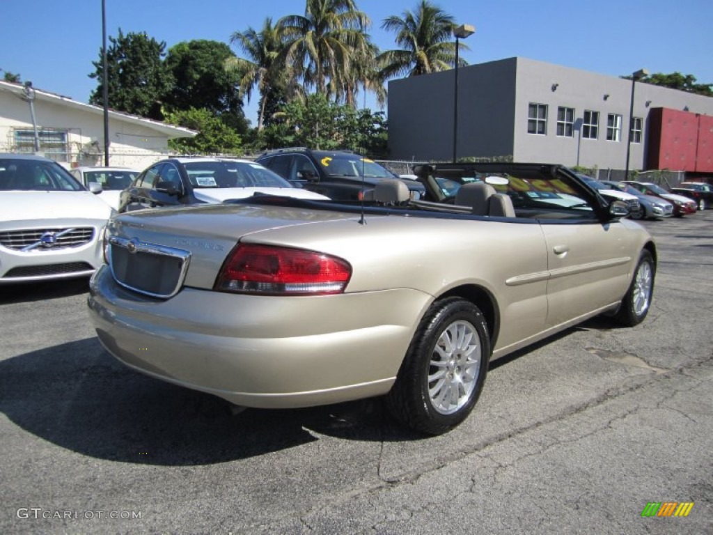 2005 Sebring Touring Convertible - Linen Gold Metallic / Light Taupe photo #3