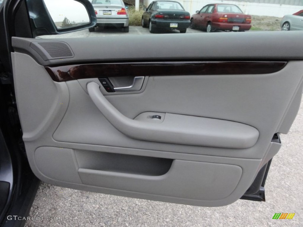 2005 Audi A4 3.0 quattro Avant Platinum Door Panel Photo #56422522