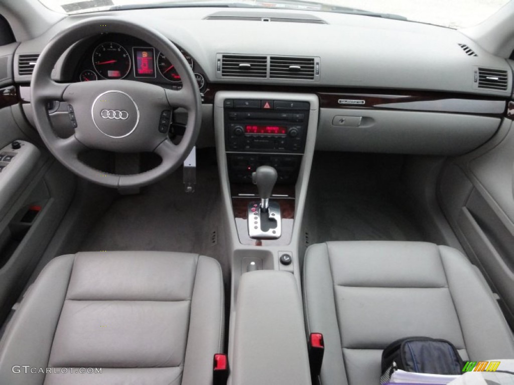 2005 Audi A4 3.0 quattro Avant Platinum Dashboard Photo #56422564