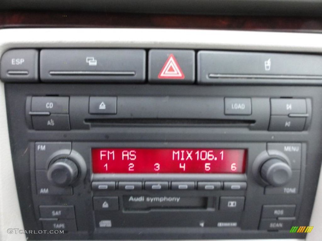 2005 Audi A4 3.0 quattro Avant Audio System Photo #56422699