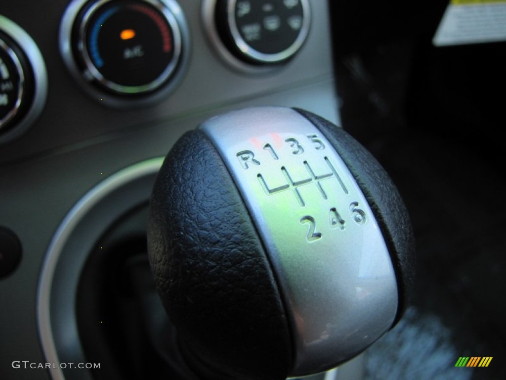 2012 Nissan Sentra 2.0 6 Speed Manual Transmission Photo #56423224