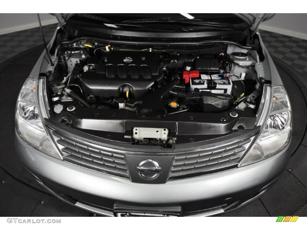 2009 Nissan Versa 1.8 SL Hatchback Engine Photos