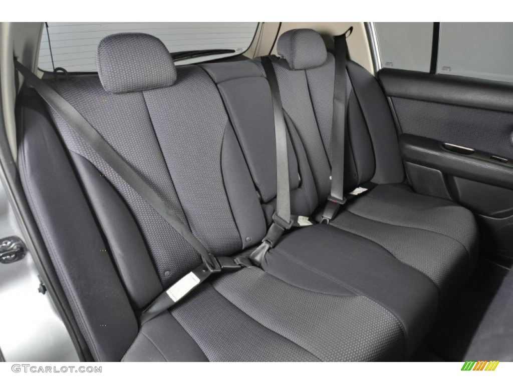 2009 Nissan Versa 1.8 SL Hatchback Interior Color Photos
