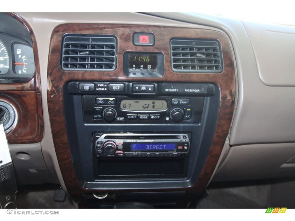 2001 4Runner Limited - Sunfire Red Pearl / Oak photo #20