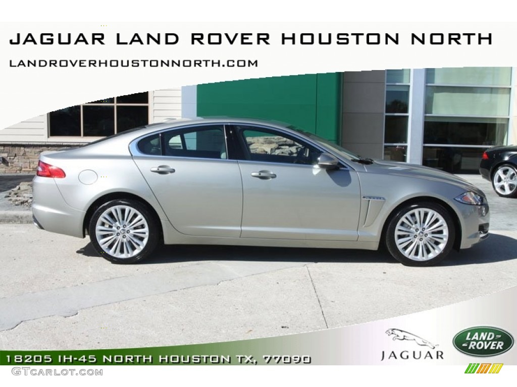 Cashmere Metallic Jaguar XF