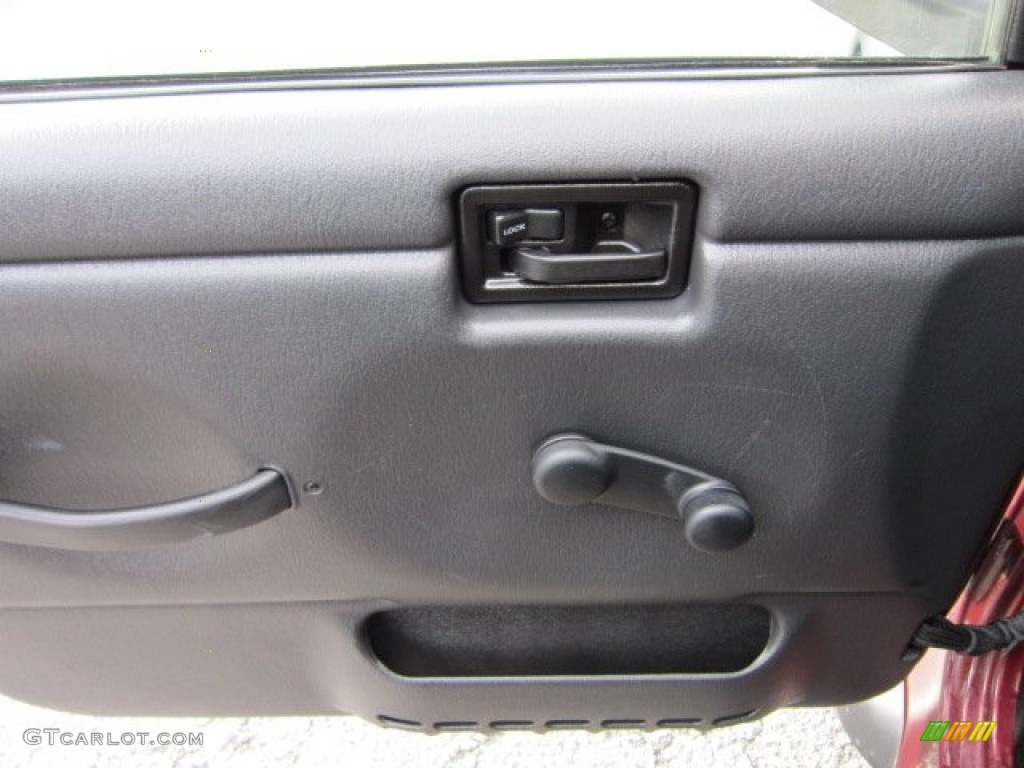 2004 Wrangler Sport 4x4 - Sienna Pearl / Dark Slate Gray photo #13