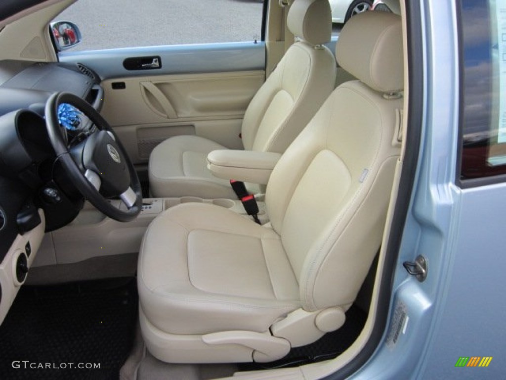 Cream Interior 2010 Volkswagen New Beetle 2.5 Coupe Photo #56431321