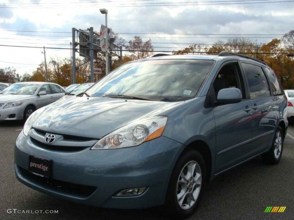 2006 Sienna XLE - Blue Mirage Metallic / Stone Gray photo #3