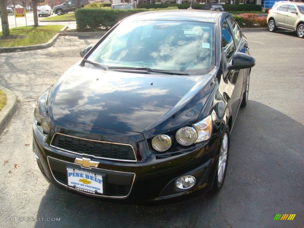 2012 Sonic LT Sedan - Black / Jet Black/Dark Titanium photo #1