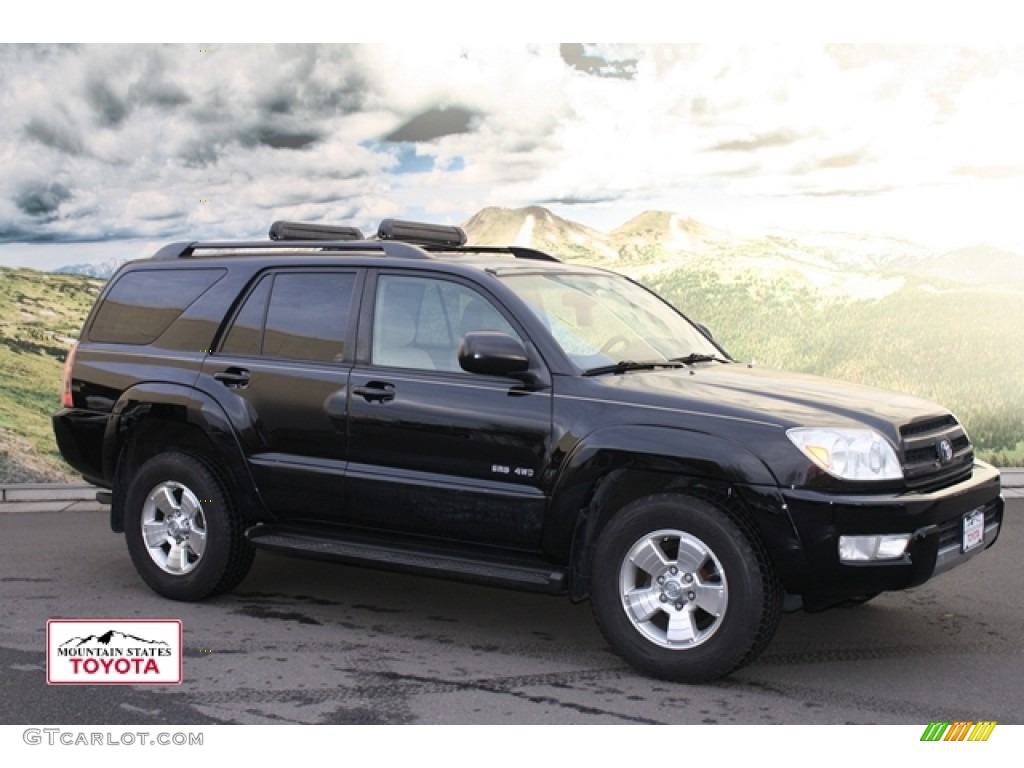 2004 4Runner SR5 4x4 - Black / Taupe photo #1