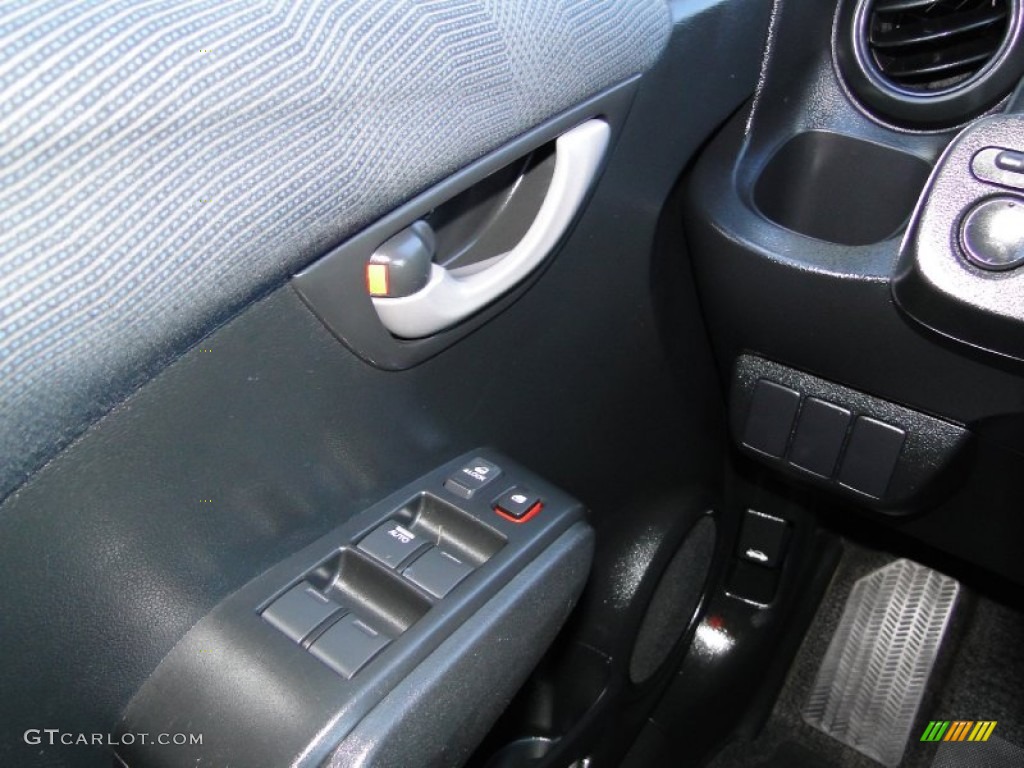 2010 Fit Sport - Taffeta White / Sport Black photo #15