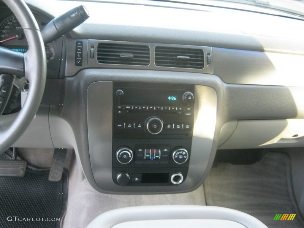 2007 Tahoe LS - Summit White / Light Cashmere/Ebony photo #9