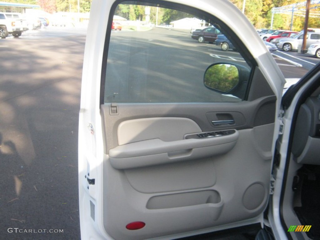 2007 Tahoe LS - Summit White / Light Cashmere/Ebony photo #16