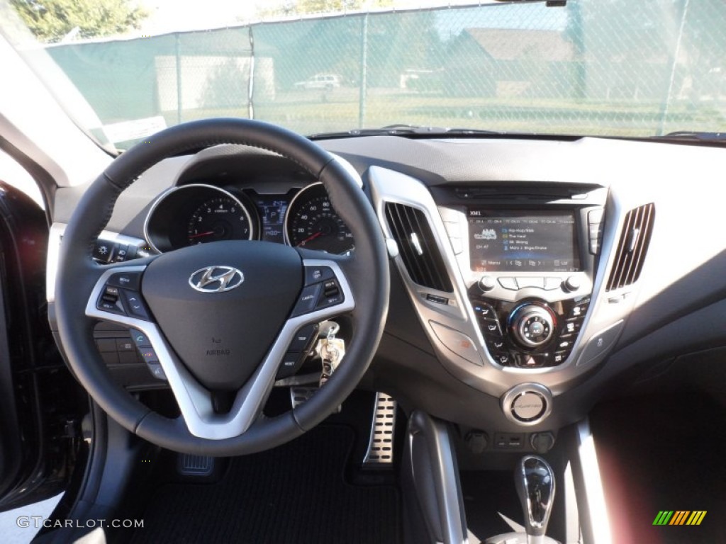 2012 Hyundai Veloster Standard Veloster Model Gray Dashboard Photo #56436144