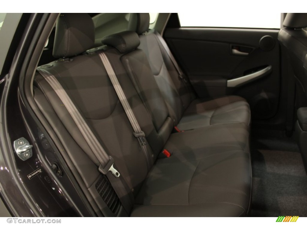 2011 Prius Hybrid V - Winter Gray Metallic / Dark Gray photo #19