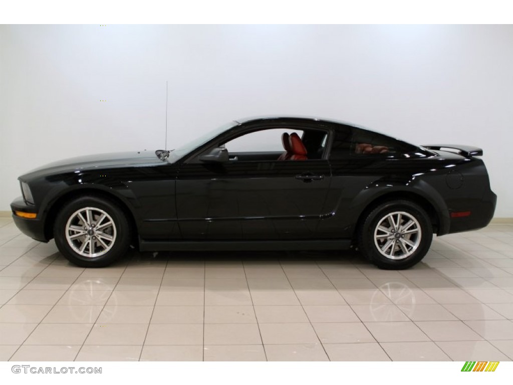 2005 Mustang V6 Deluxe Coupe - Black / Red Leather photo #4