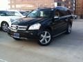 Obsidian Black Metallic - GL 450 4Matic Photo No. 1