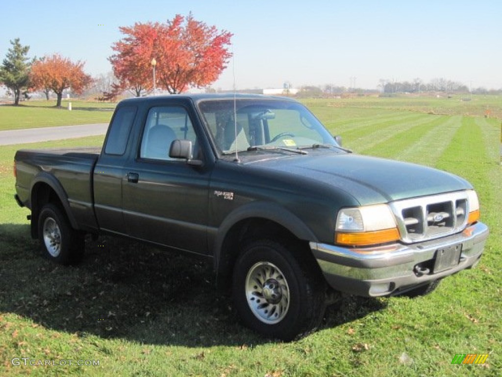 1998 Ranger XLT Extended Cab 4x4 - Deep Emerald Green Metallic / Medium Graphite photo #1