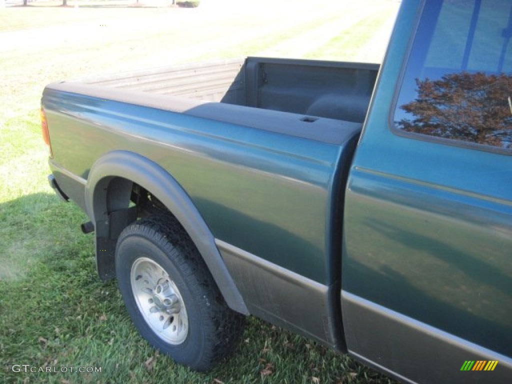 1998 Ranger XLT Extended Cab 4x4 - Deep Emerald Green Metallic / Medium Graphite photo #10