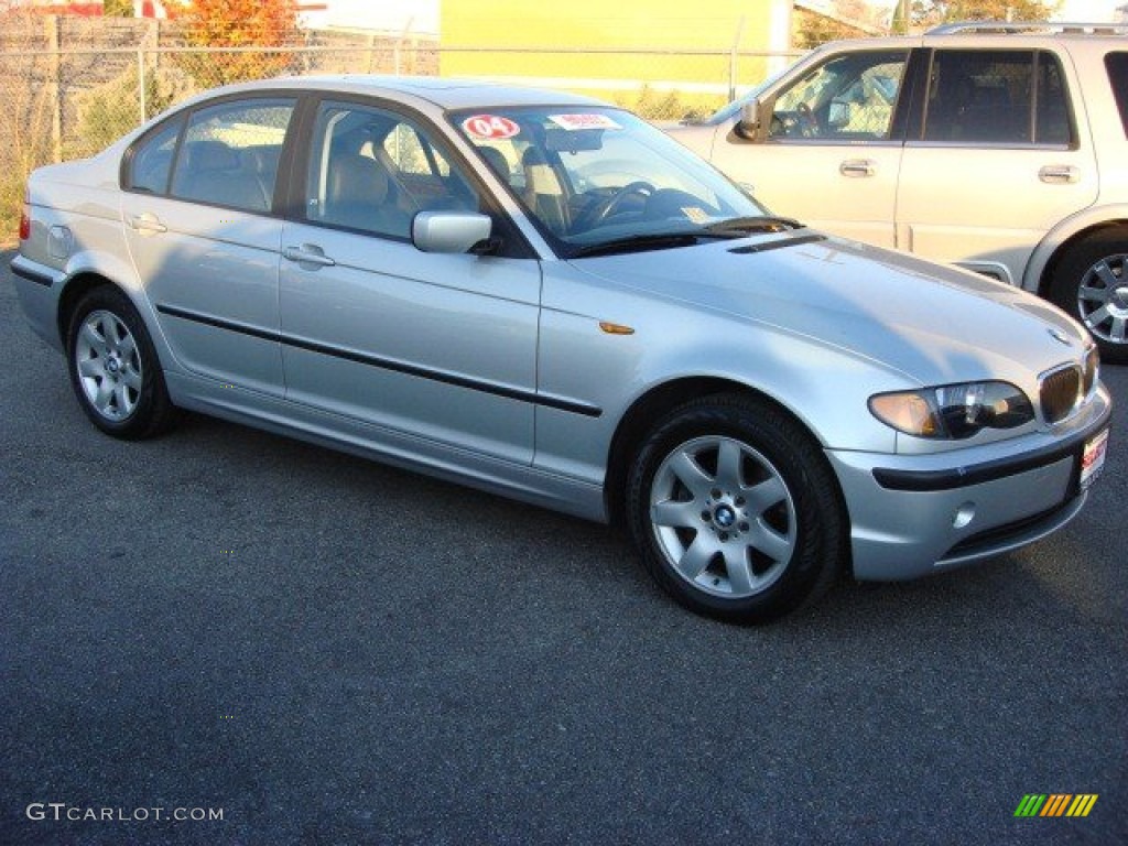 2004 3 Series 325xi Sedan - Titanium Silver Metallic / Black photo #6