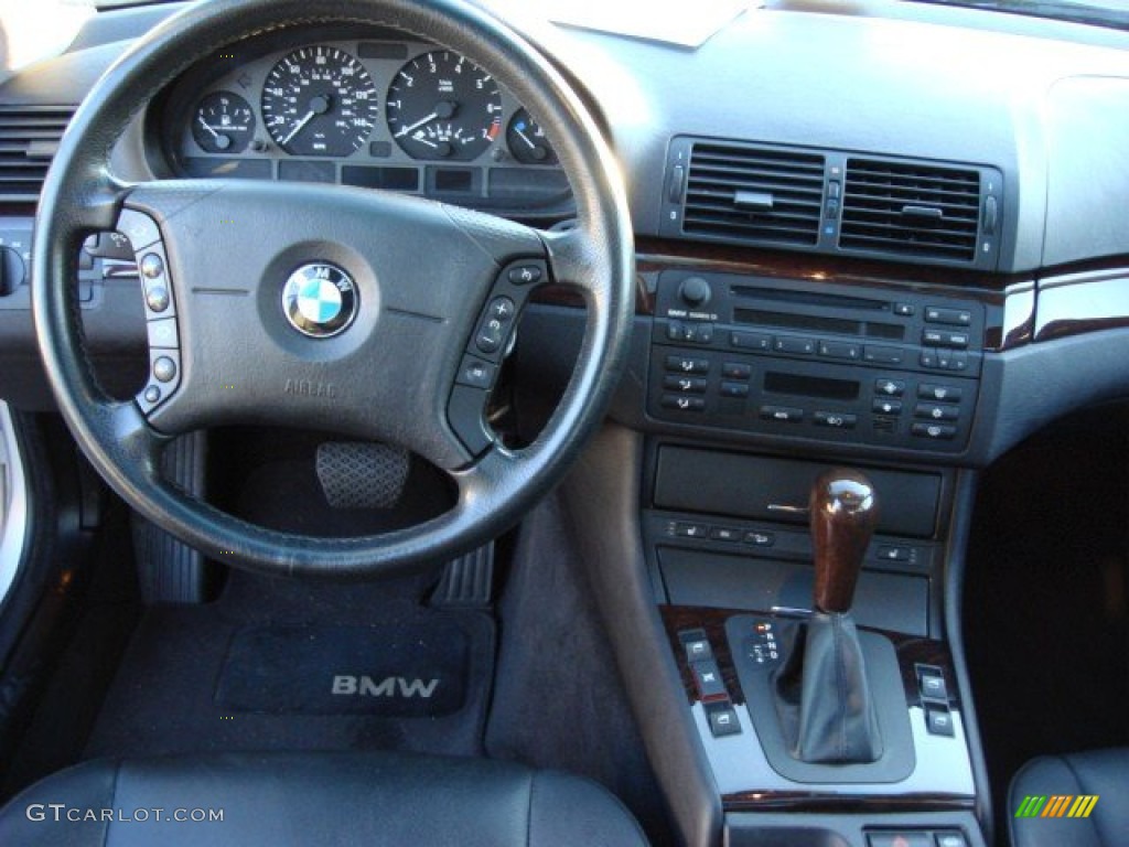 2004 3 Series 325xi Sedan - Titanium Silver Metallic / Black photo #11