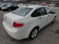 White Suede - Focus SEL Sedan Photo No. 4