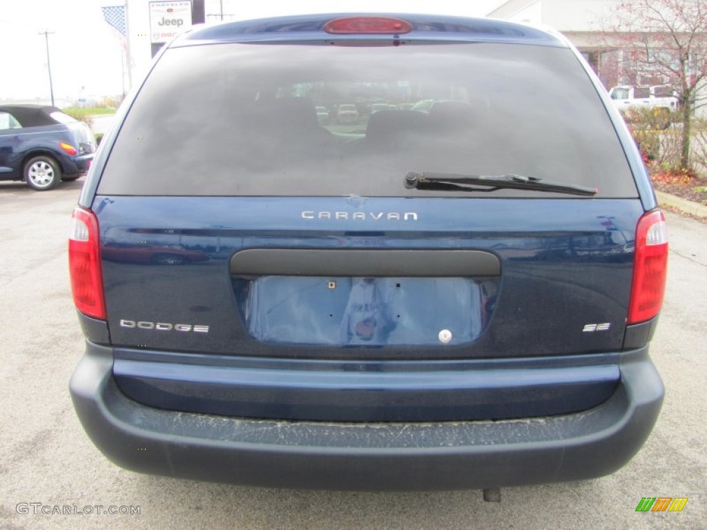 2002 Caravan SE - Patriot Blue Pearl / Taupe photo #10