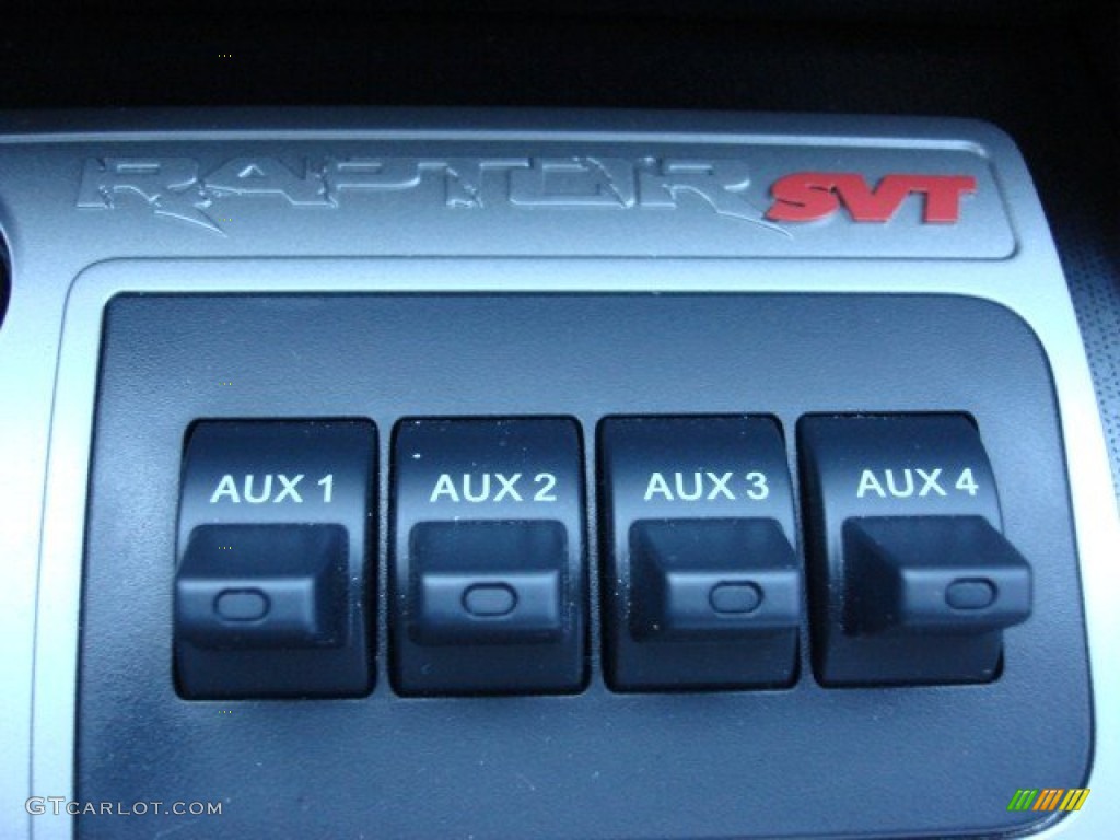 2010 Ford F150 SVT Raptor SuperCab 4x4 Controls Photo #56456995
