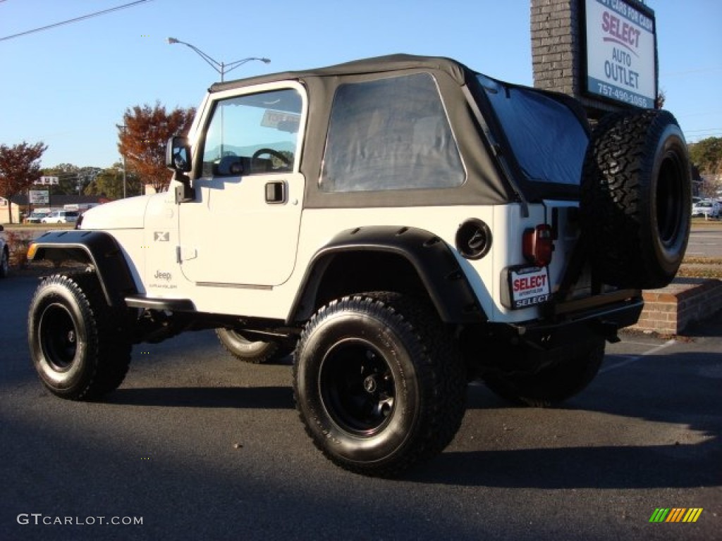 2004 Wrangler X 4x4 - Stone White / Dark Slate Gray photo #4