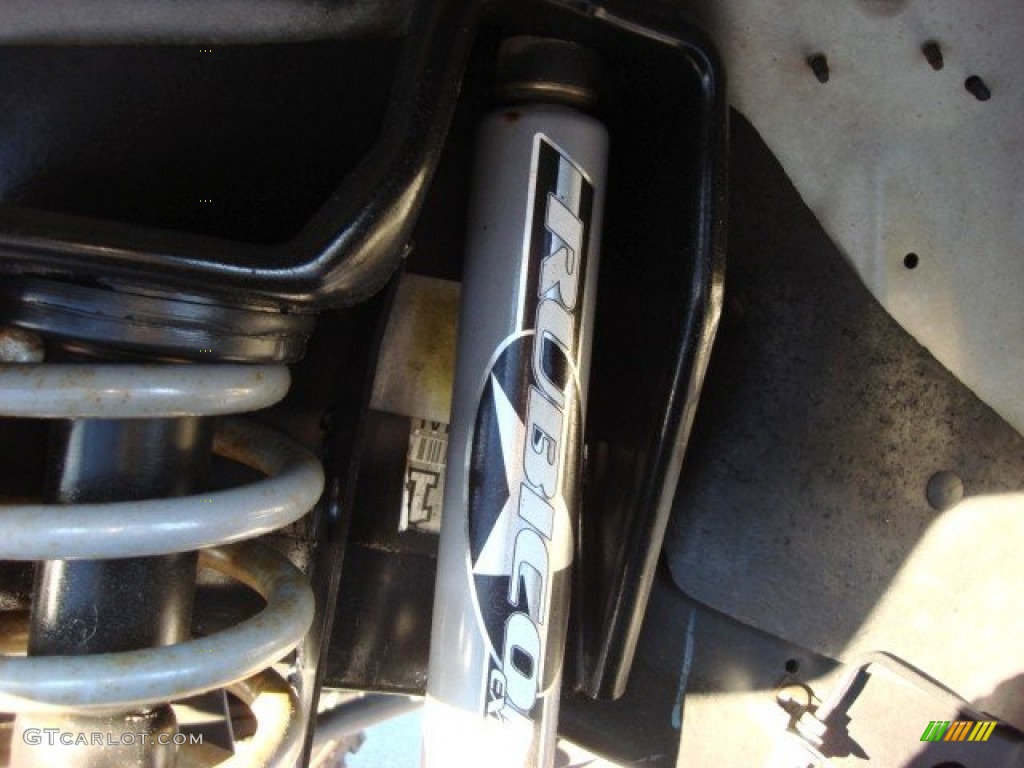 2004 Jeep Wrangler X 4x4 Undercarriage Photo #56457509