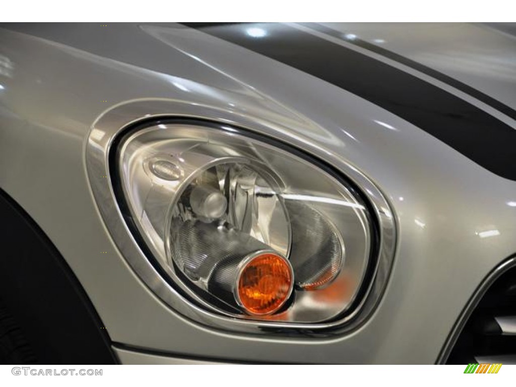 2011 Cooper Countryman - Crystal Silver / Carbon Black photo #12