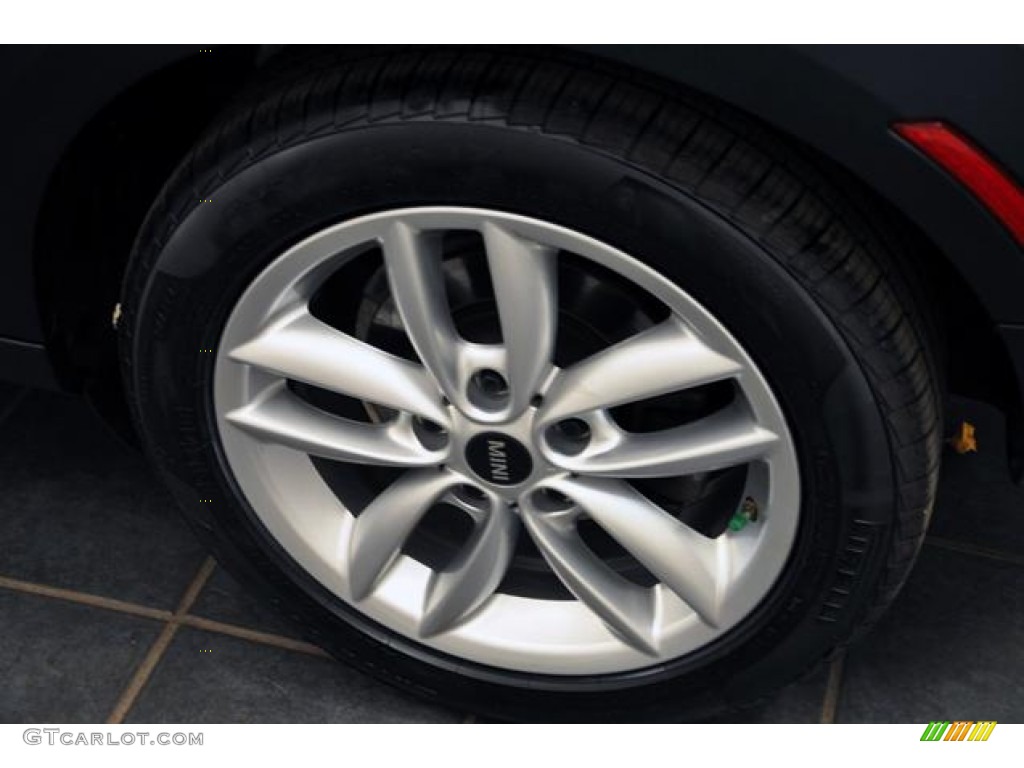 2011 Cooper Countryman - Crystal Silver / Carbon Black photo #16