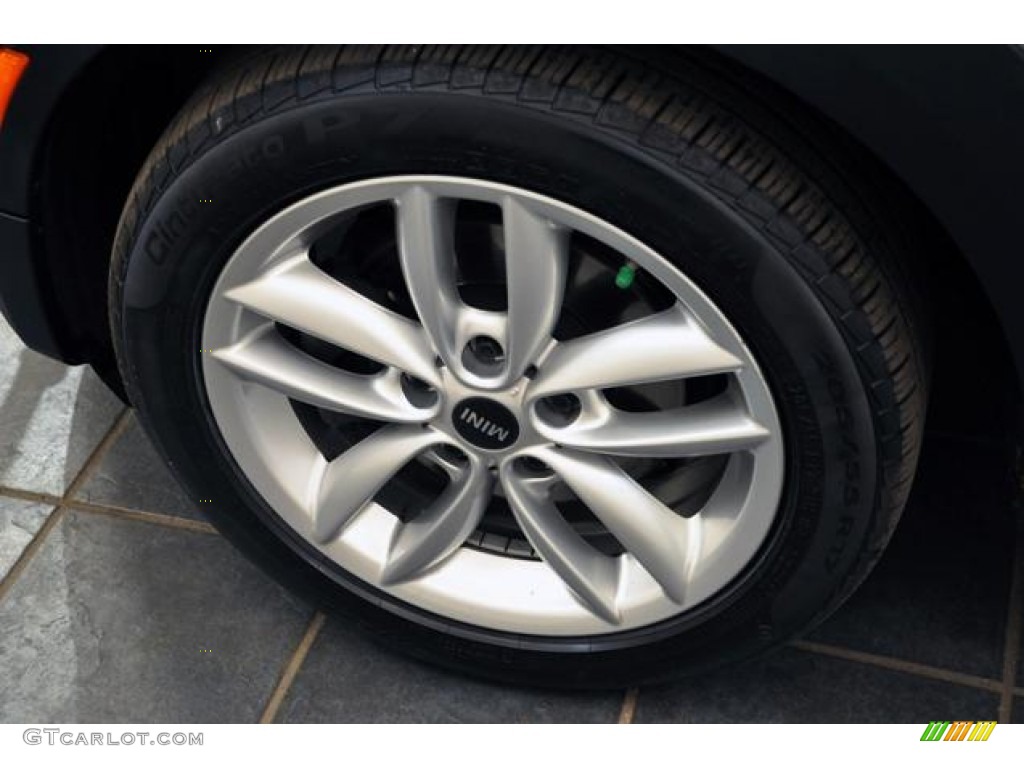 2011 Cooper Countryman - Crystal Silver / Carbon Black photo #17