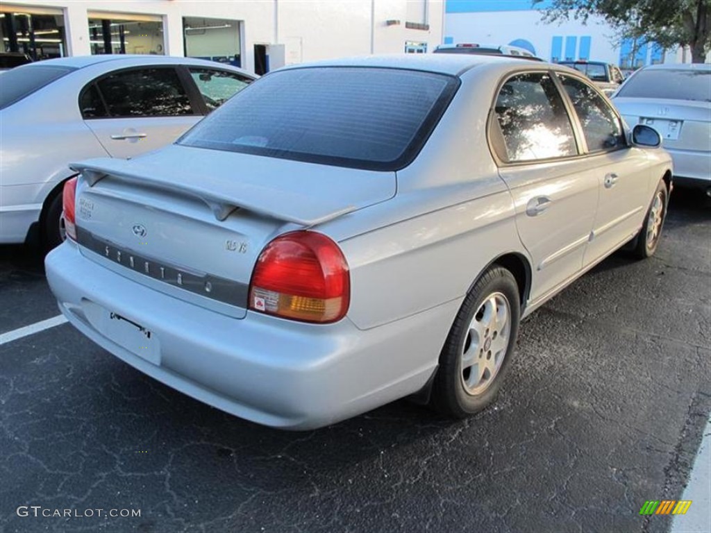 2001 Sonata GLS V6 - Gray Metallic / Gray photo #2