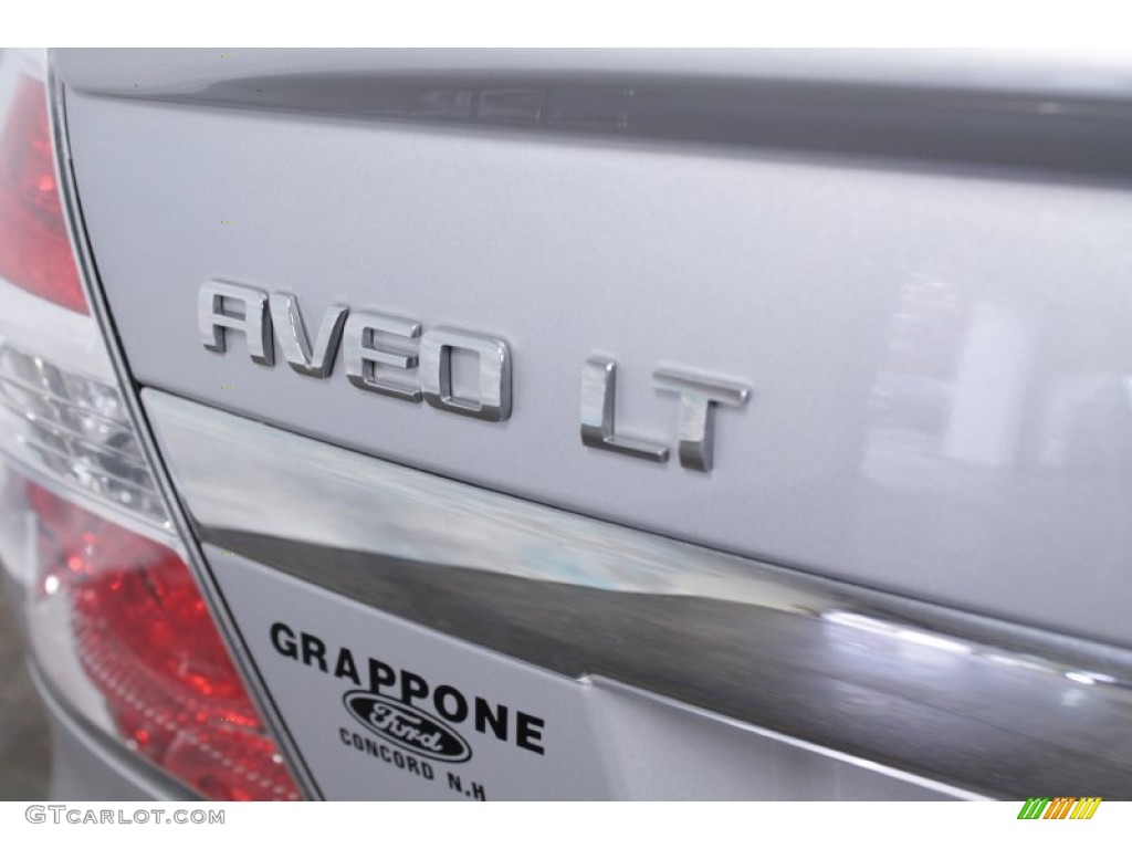 2010 Aveo LT Sedan - Cosmic Silver / Charcoal photo #13