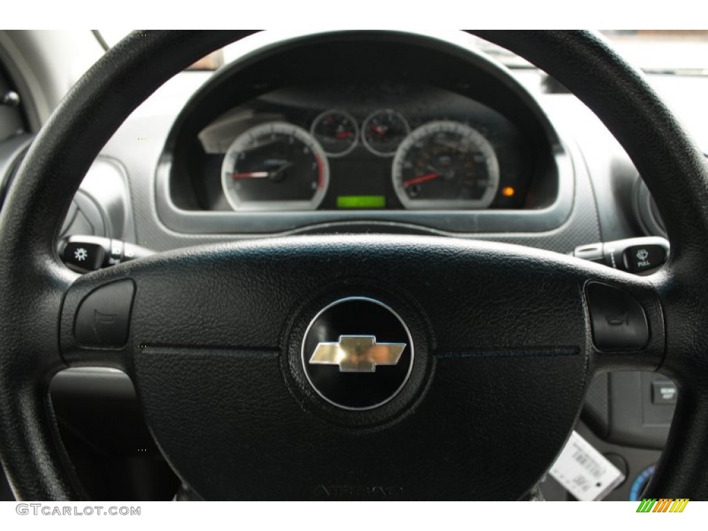 2010 Aveo LT Sedan - Cosmic Silver / Charcoal photo #22