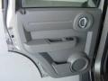 2007 Light Khaki Metallic Dodge Nitro SXT  photo #28